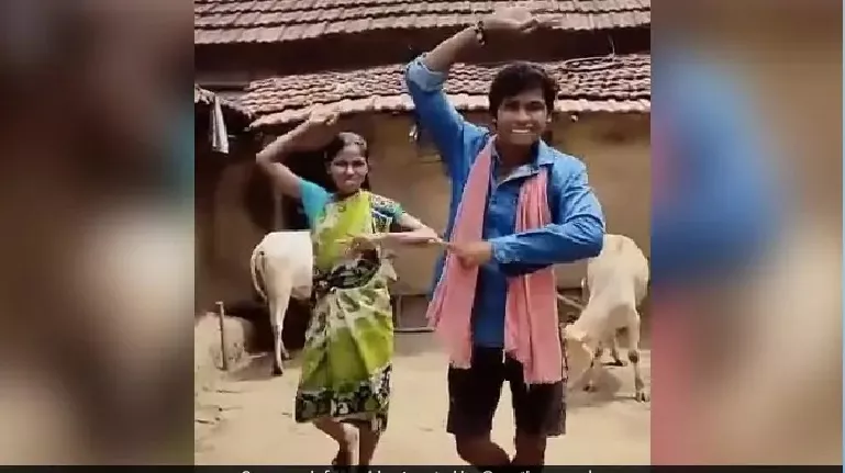 Siblings From Jharkhand Are Going Viral For Their Dance Videos - Sakshi