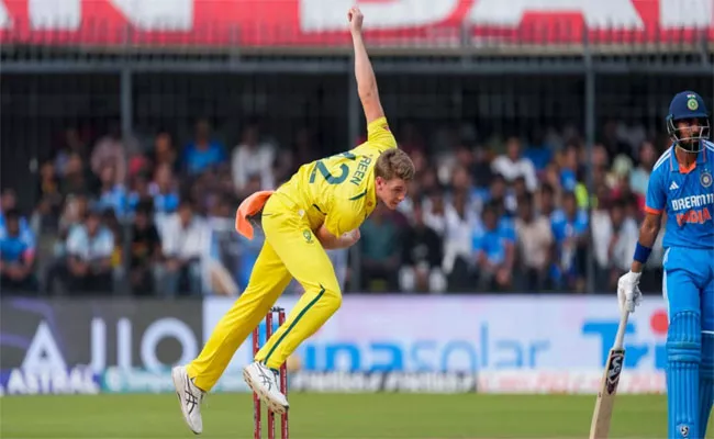 IND VS AUS 2nd ODI: Cameron Green Becomes The Third Australian To Concede 100 Plus Runs In An ODI Innings - Sakshi
