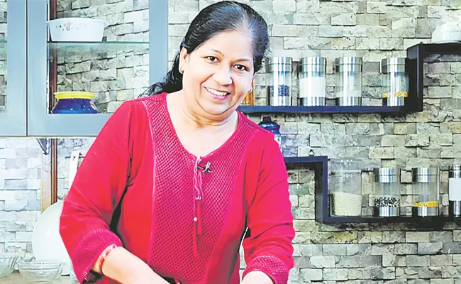 Nisha Madhulika Leading YouTube Chef Famous For Vegetarian Recipes