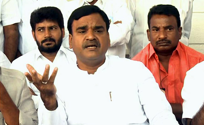 Ap Deputy Cm Amjad Basha Fires On Tdp