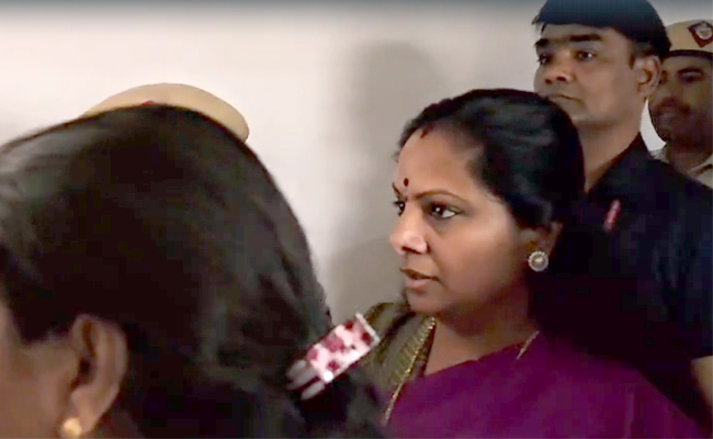 Liquor Case ఎమమలస కవతక కసటడ పడగప BRS MLC Kavitha In ED