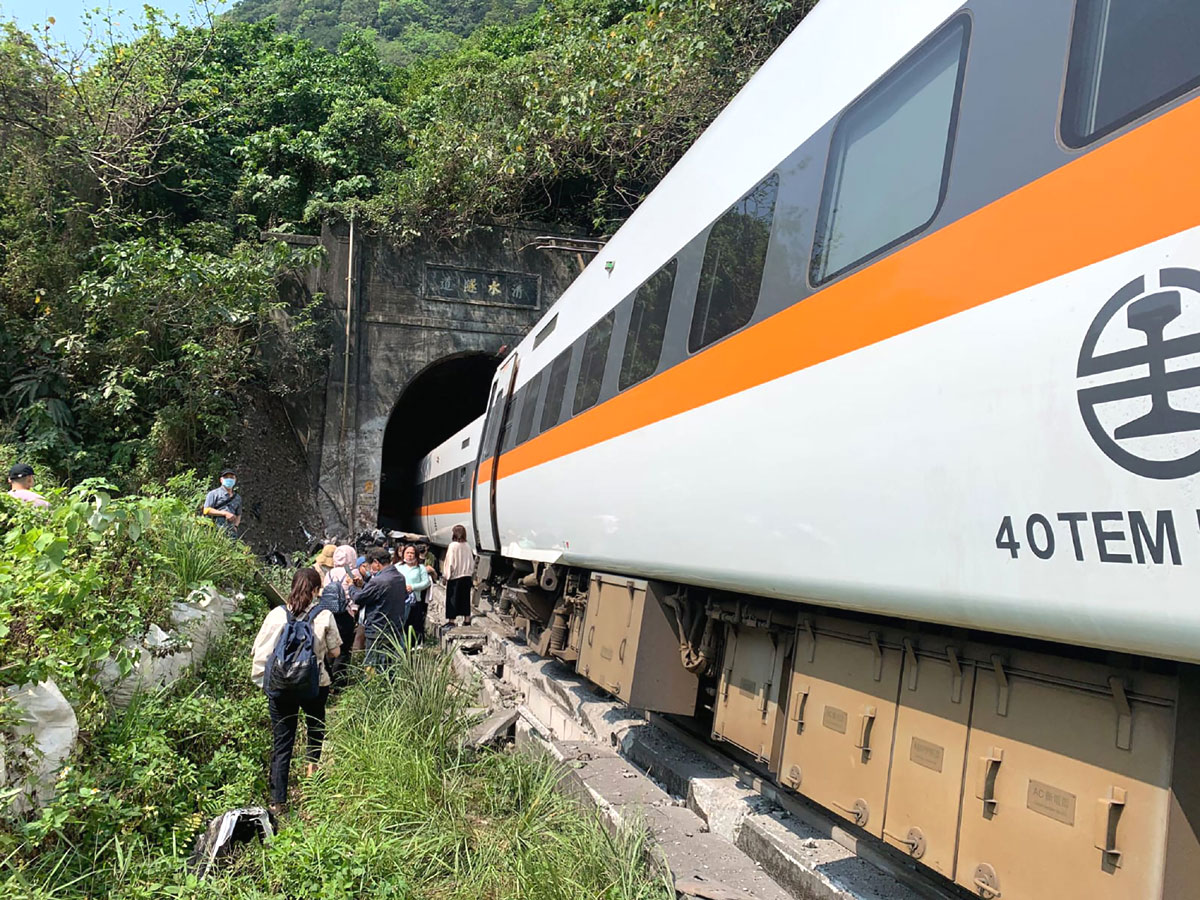 Terrible Train Accident In Taiwan Photo Gallery - Sakshi