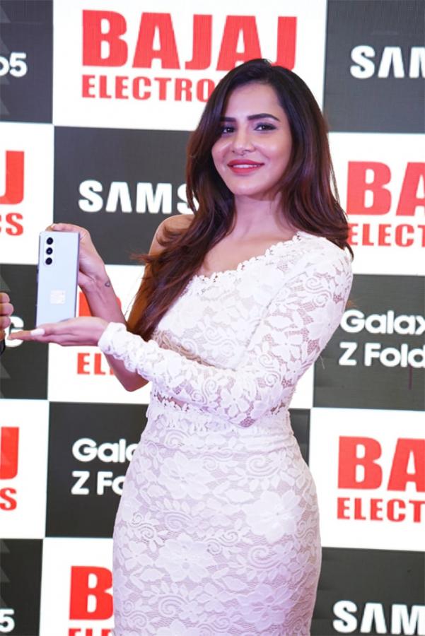 Actress Ashu Reddy Samsung New Mobile Launch Pics - Sakshi