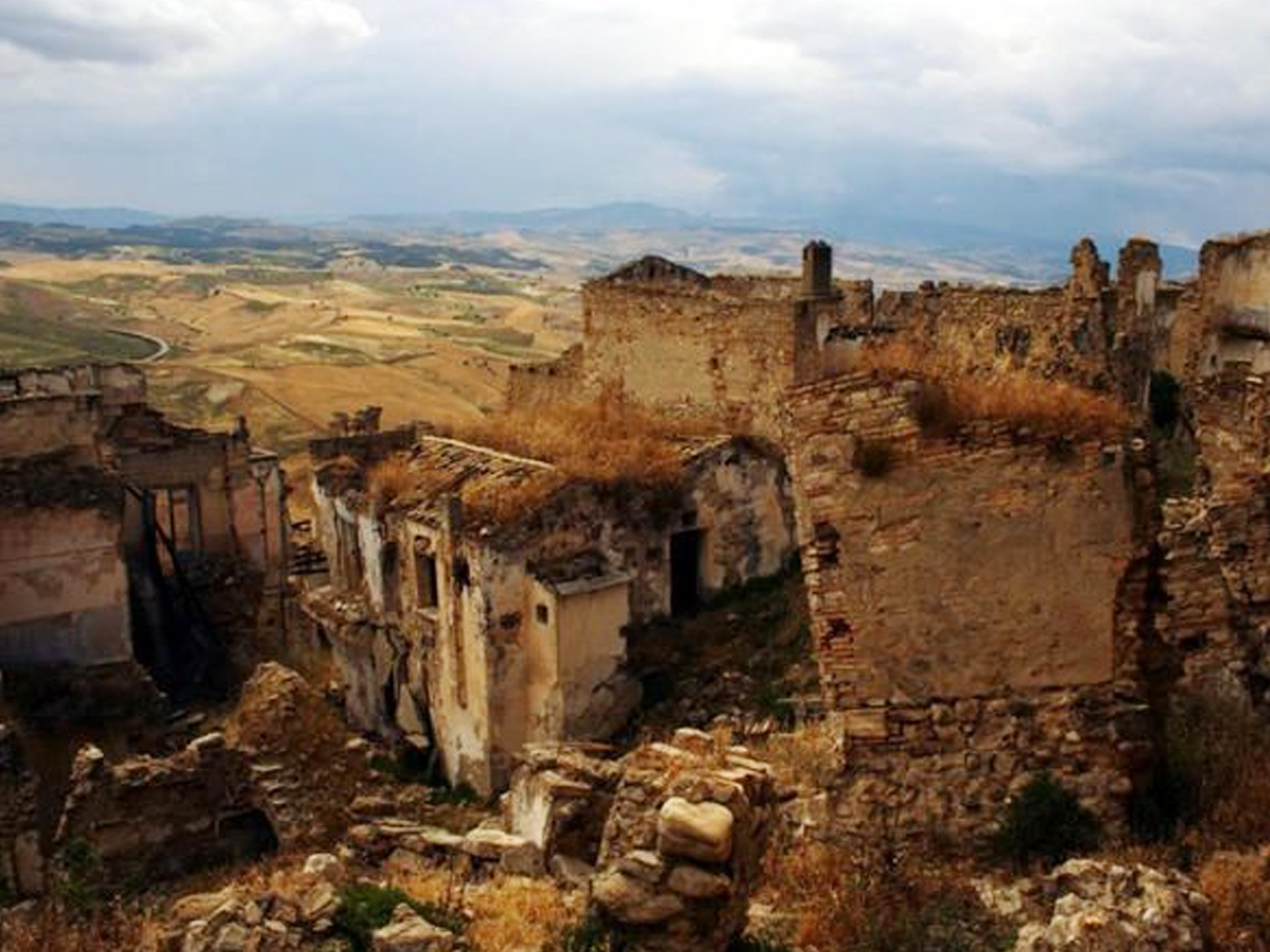 Craco: The Town Where No People Live - Sakshi