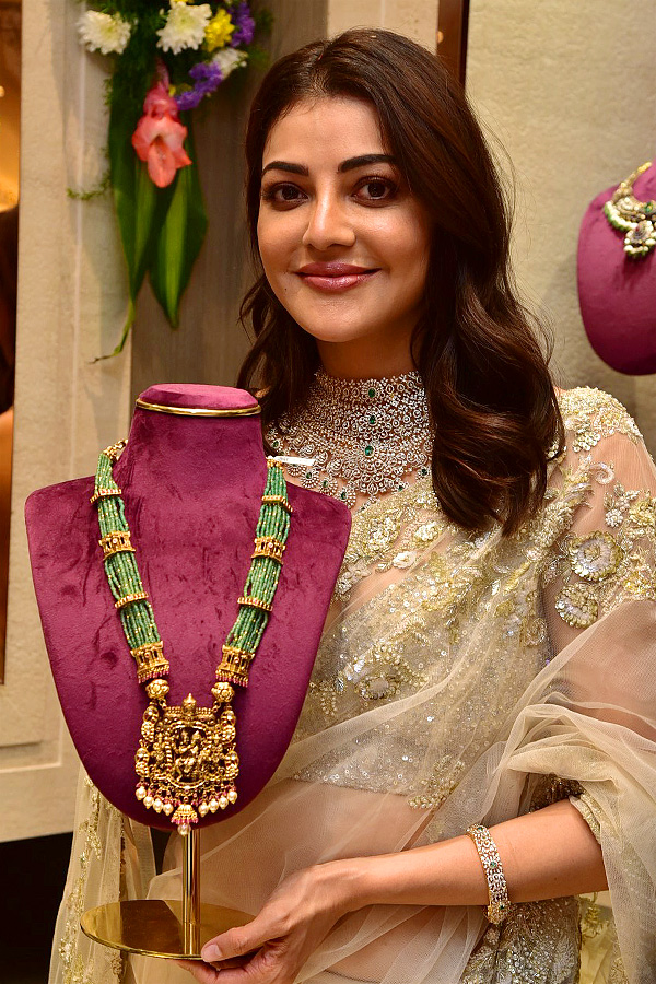 Kajal Aggarwal Launched Gold And Diamonds Luxury Jewellery Store At Hyderabad Photos - Sakshi