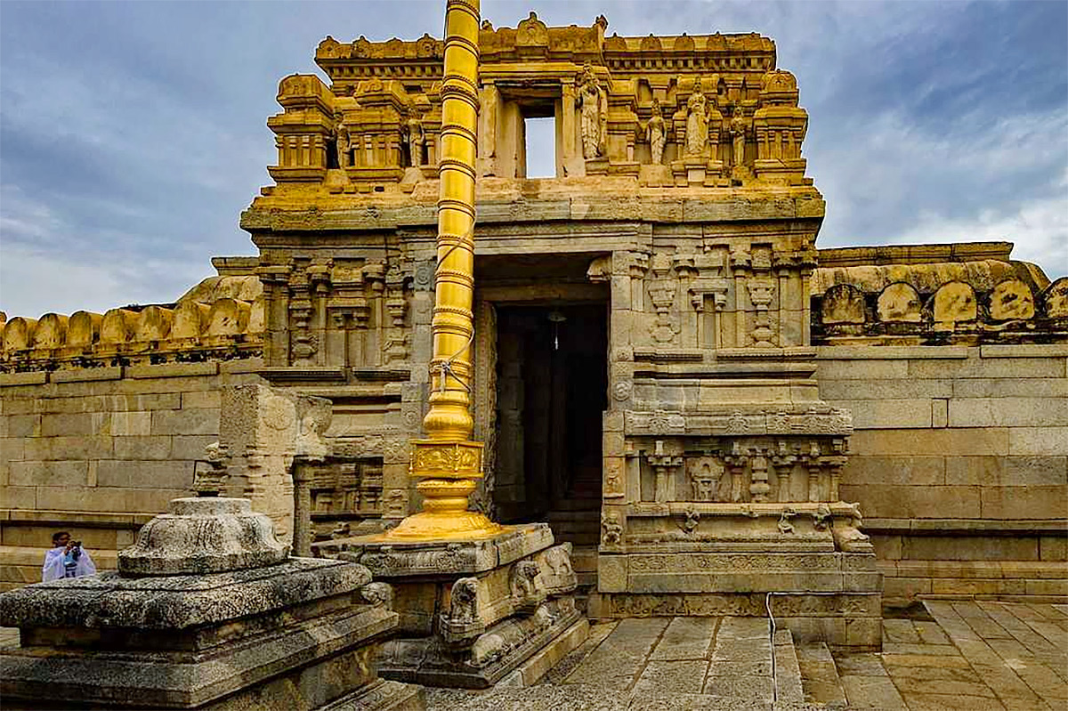 Special Photos Of Veerabhadra Swamy Temple - Sakshi