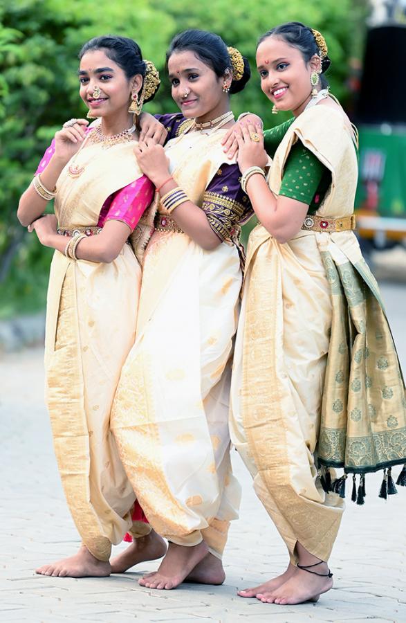 Marathi women celebrating Gudi Padwa celebrating photos - Sakshi