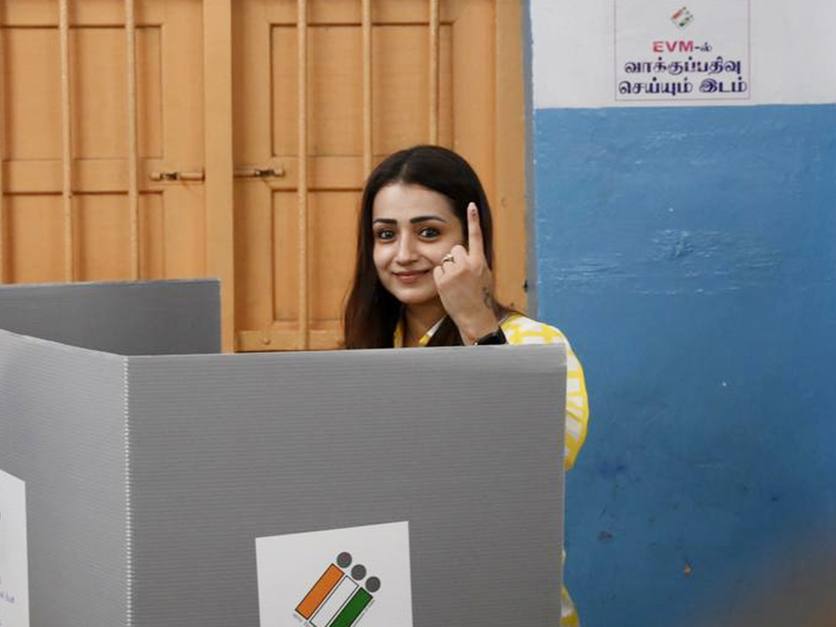 Tamil Nadu Lok Sabha Elections Stars Who Casted Their Votes - Sakshi