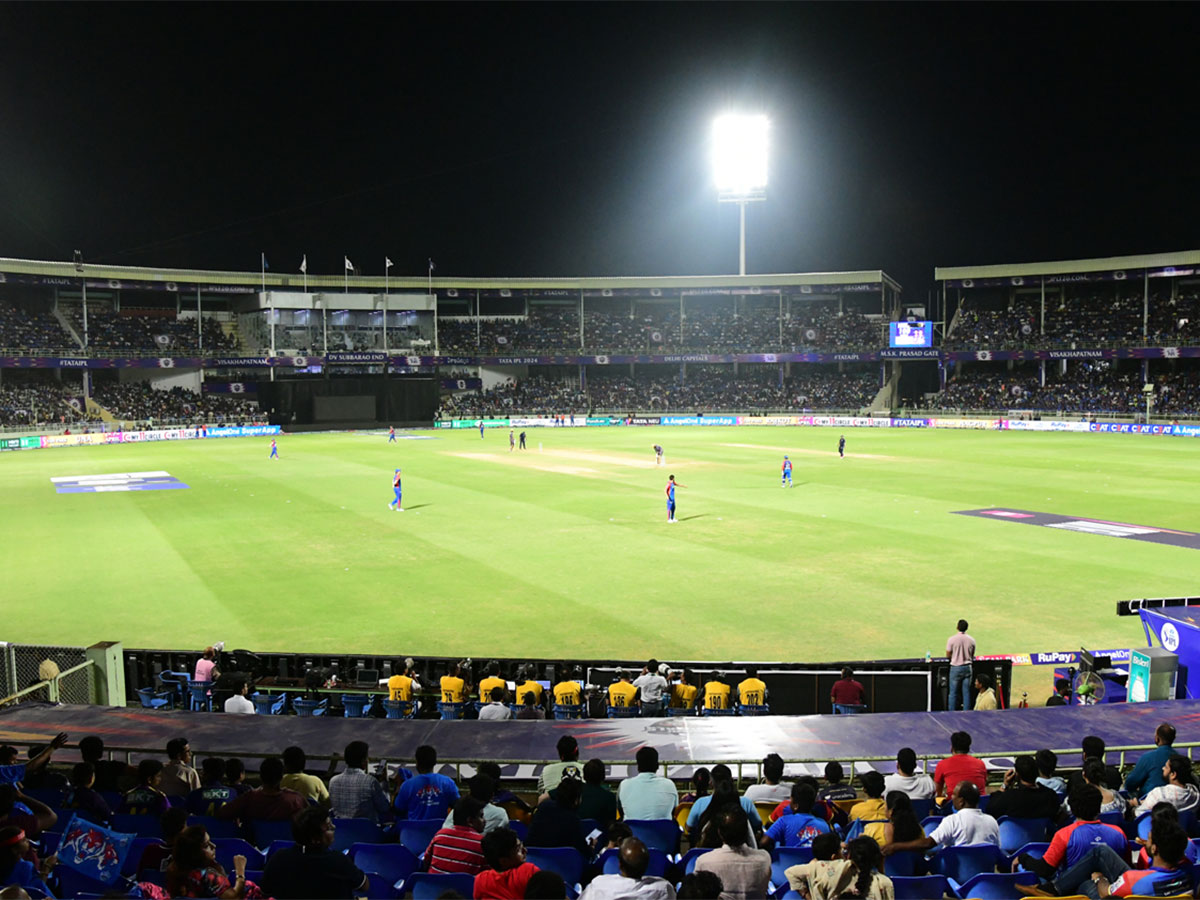 IPL T20 cricket match between Delhi Capitals and Kolkata Knight Riders in Visakhapatnam - Sakshi