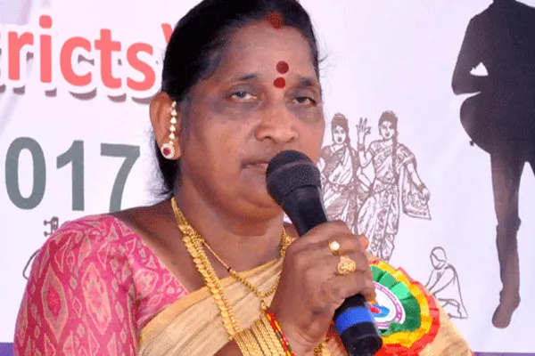 Kakinada Rural MLA Pilli Anantha Lakshmi Not attending Beach Festival - Sakshi
