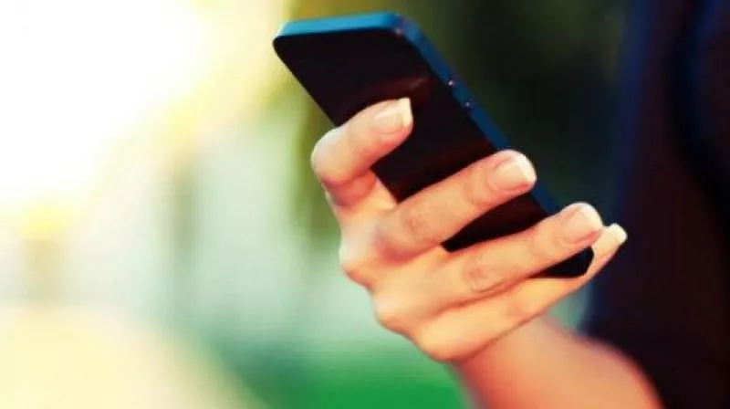 Mobile phone bills may not go down  - Sakshi