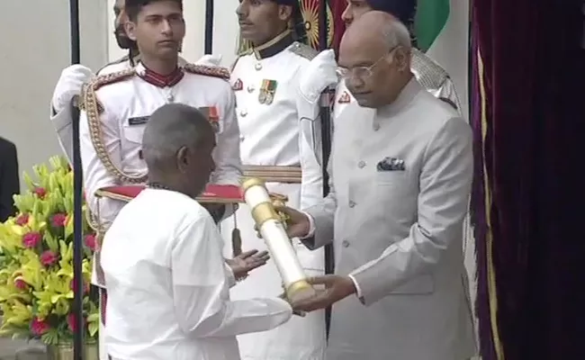 President Kovind Presents Padma Awards - Sakshi
