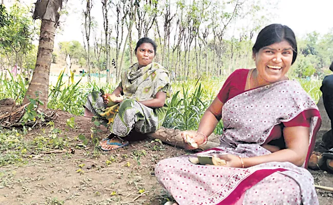 Women farmer Jayalakshmi story  - Sakshi