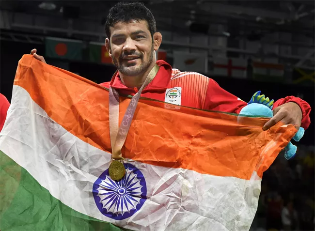 Sushil Kumar Wins Gold At Commonwealth Games - Sakshi
