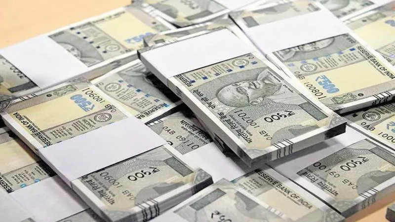 Government To Up Printing Of Rs 500 Notes To Tackle Cash Crunch - Sakshi