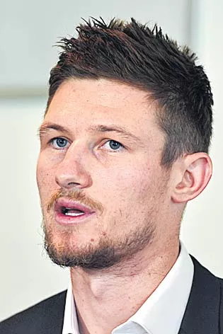 Bancroft is allowed to play club cricket - Sakshi