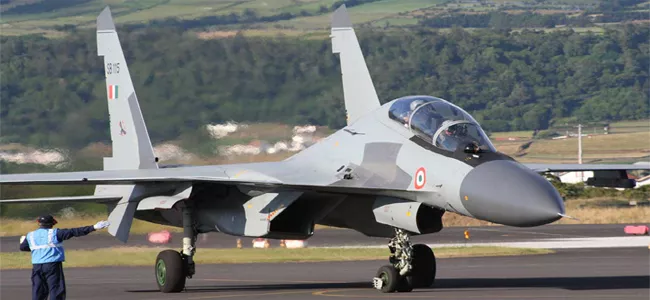 IAF Sukhoi Su-30 MKIs Are Capable Enough To Track Chinese Chengdu J-20 Fighters - Sakshi