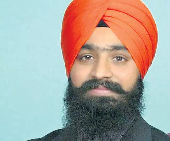 Sikh truck driver dies two weeks after being shot in Ohio - Sakshi