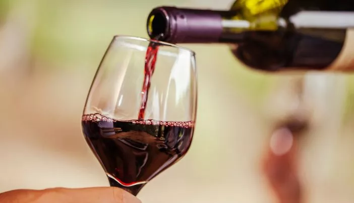 just Two Glasses Of Wine Reduces Sleep Quality - Sakshi
