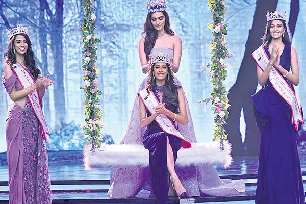 Anukreethy Vas from Tamil Nadu crowned Miss India 2018 - Sakshi