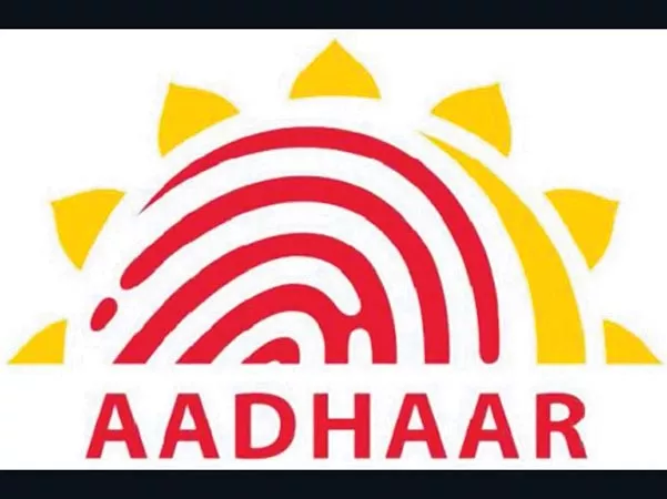 People clueless as UIDAI number enters their phone's contact list - Sakshi
