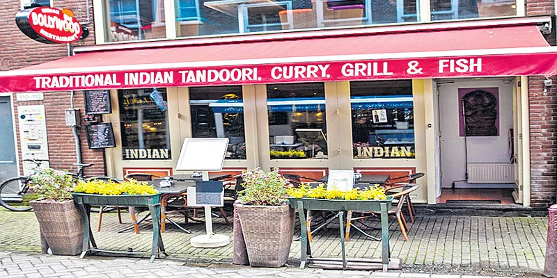 Red carpet for Indian restaurants in abroad - Sakshi