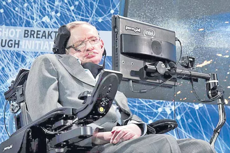 Essays reveal Stephen Hawking predicted race of 'superhumans' - Sakshi