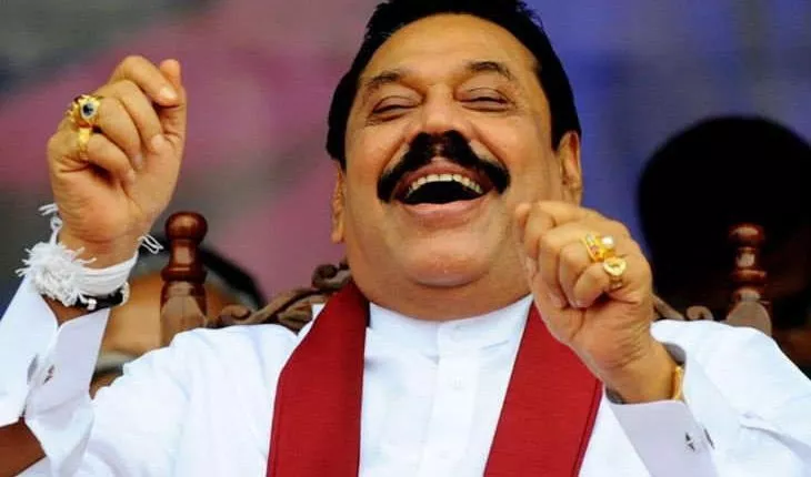 Mahinda Rajapaksa assumes charge as new Sri Lankan Prime Minister - Sakshi