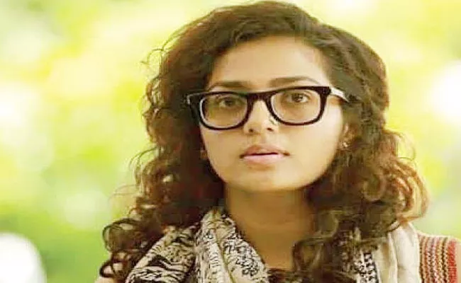 Parvathy Says Survival is Not Just A Physical Thing - Sakshi