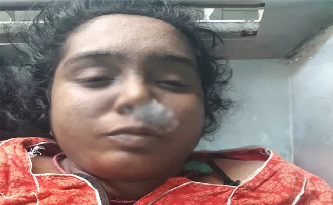 Husband Harassment Women Suicide In Chittoor - Sakshi