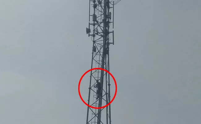 Man Suicide Attempt At Cell Tower Khammam - Sakshi