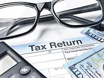 Suspicious income tax refund claims under I-T Dept scanner - Sakshi