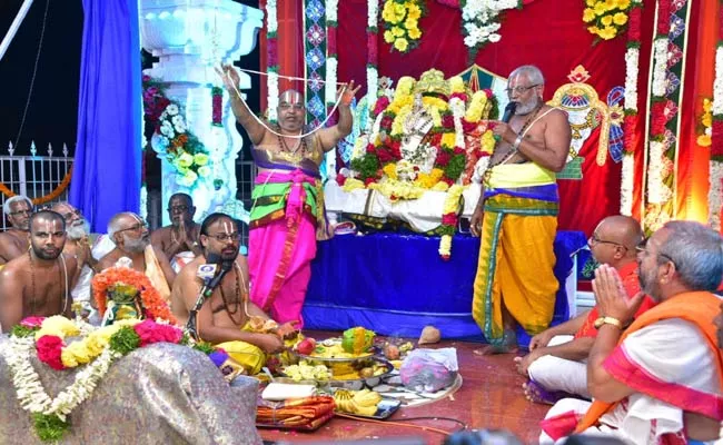 Yadadri Sri Laxmi Narasimha Swamy Kalyanam - Sakshi