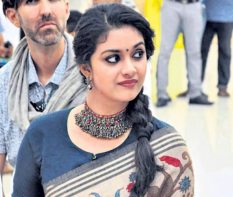 Keerthy Suresh to foray into Bollywood with Ajay Devgn's sports biopic - Sakshi