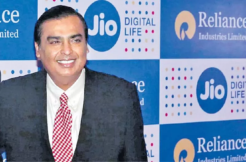 Reliance Industries Posts Record Profit Of Rs. 10,362 Crore In March Quarter - Sakshi