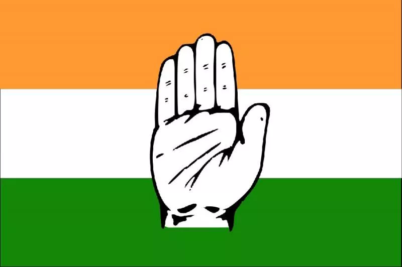 Congress party split 70 times - Sakshi