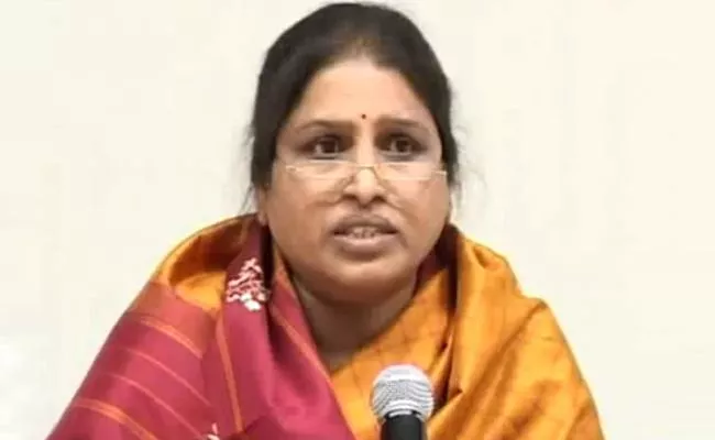 Pratibha Bharati held Her Mother's Funeral At Srikakulam - Sakshi