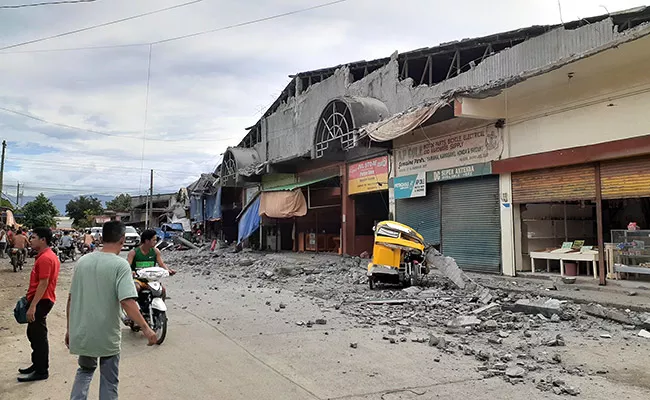 Earthquake Shakes Southern Philippines - Sakshi
