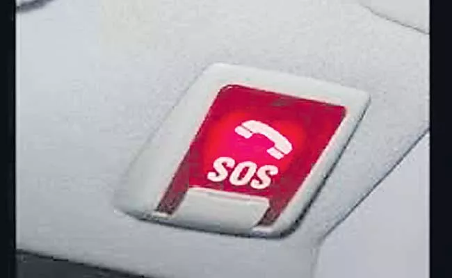 SOS Button Must Maintain In Cabs Said By Hyderabad Police Wing - Sakshi