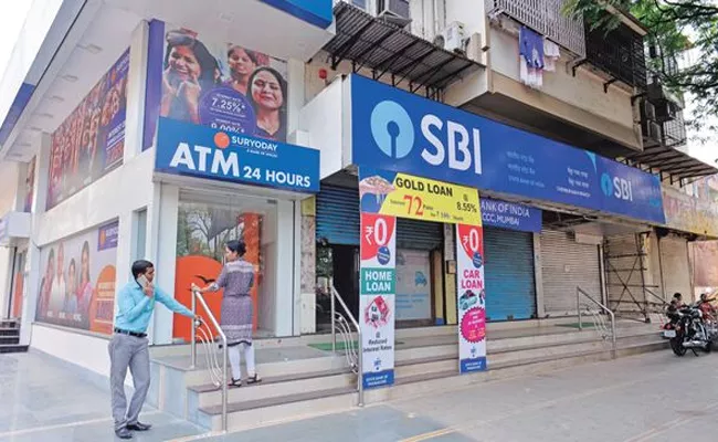 These SBI Debit Cards Become Inactive after 31st December - Sakshi