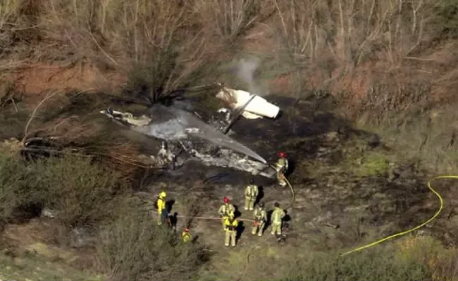 Four Killed In Plane Crash At Southern California Airport - Sakshi