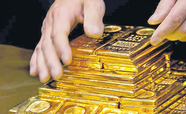 7% Reduce Of Gold Imports - Sakshi