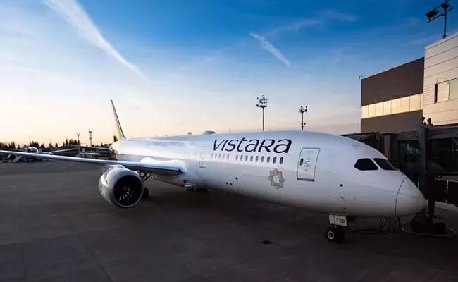 Vistara emporarily suspens its international flight operations from March 20 to 31 - Sakshi
