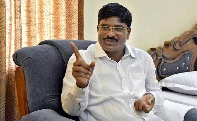 YS Jagan Who Was Given Key Responsibility For MP Rangaiah - Sakshi