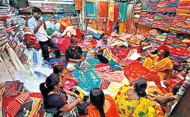 Seasonal Business Loss With Lockdown in Hyderabad - Sakshi