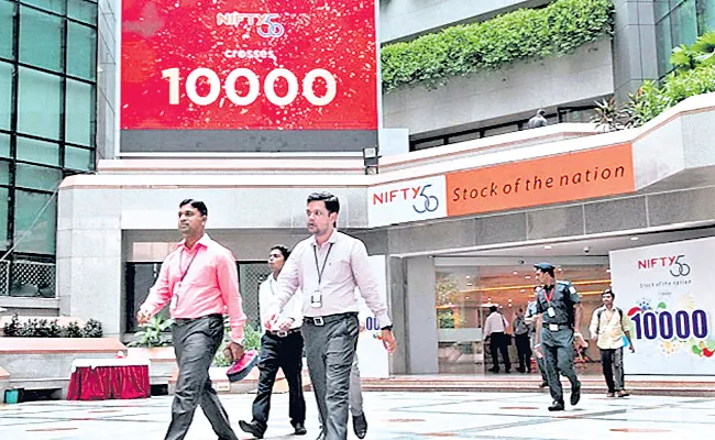 Sensex logs 3500-point gain in 6 days - Sakshi