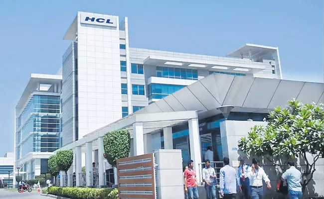 HCL Tech Q1 net profit up 31 persant at ₹2,925 crore - Sakshi