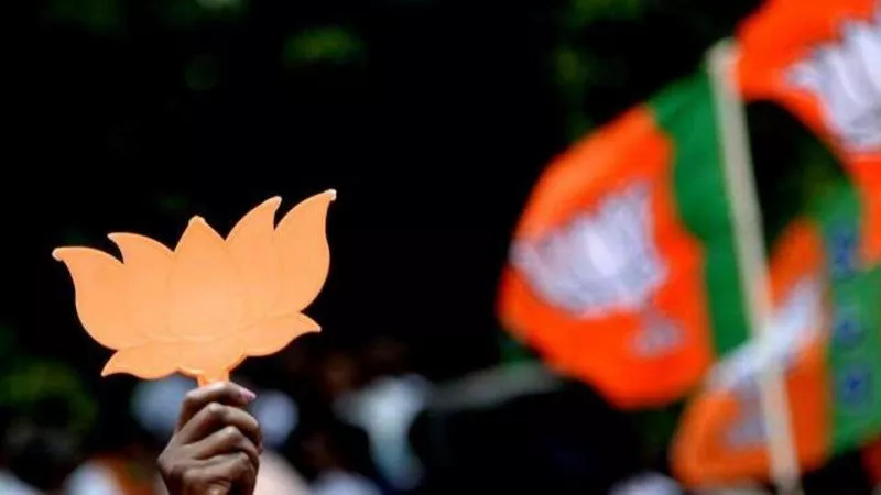 Shiv Sena BJP Used Social Media to Spread Religious Hatred - Sakshi