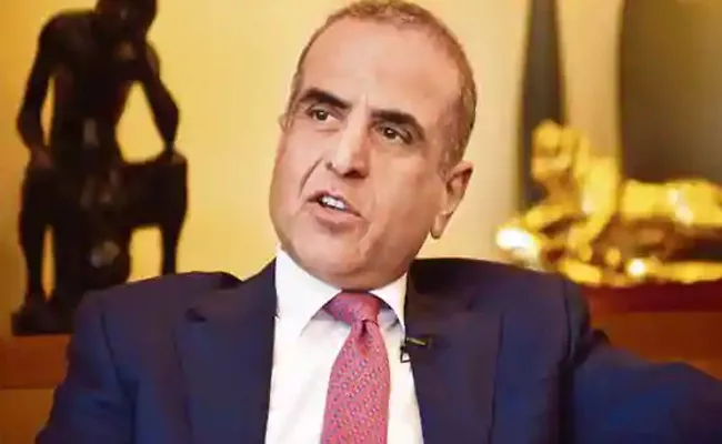 Sunil Mittal hints at mobile services rate hike - Sakshi