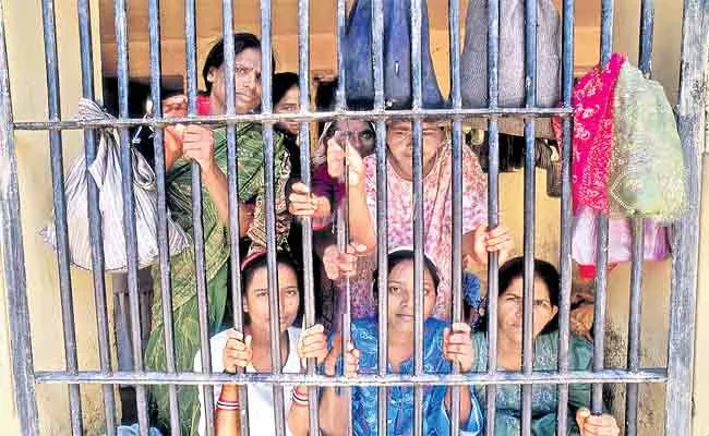 NCRB 2019 Report  Twenty Thousand Women Prisoners In Indian Jails - Sakshi